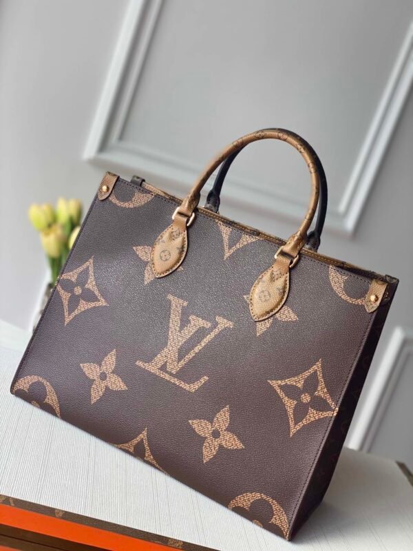 Original order - new version M45321 Onthego medium handbag