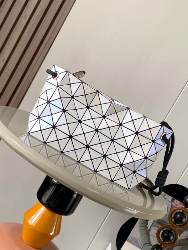 ISSEY MIYAKE BAO BAO💕💕