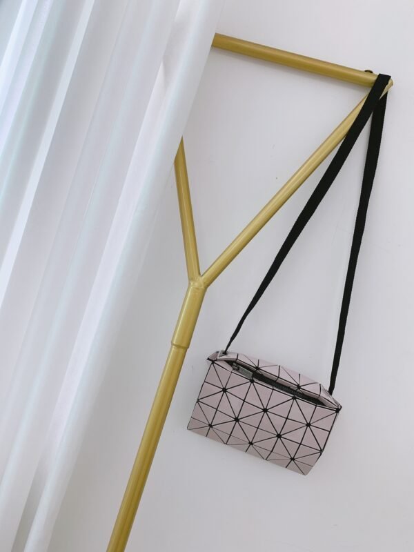 Cartons Box Crossbody Bag - 图片 2