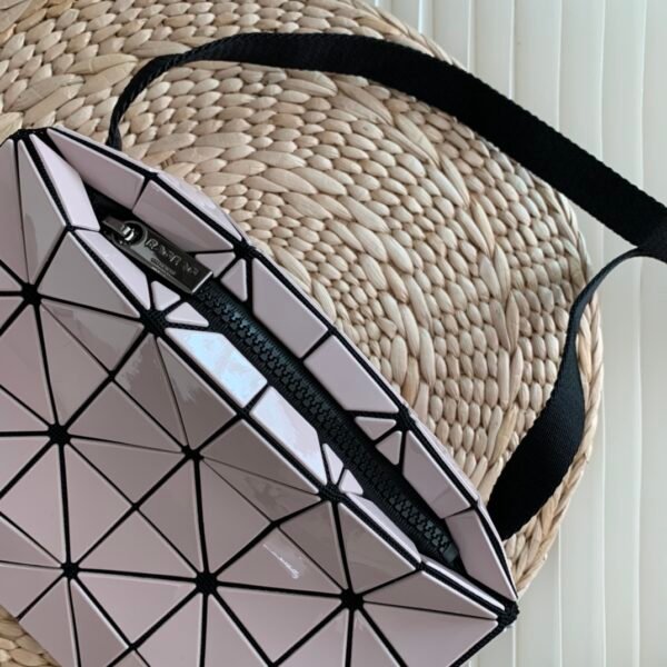 Cartons Box Crossbody Bag - 图片 5