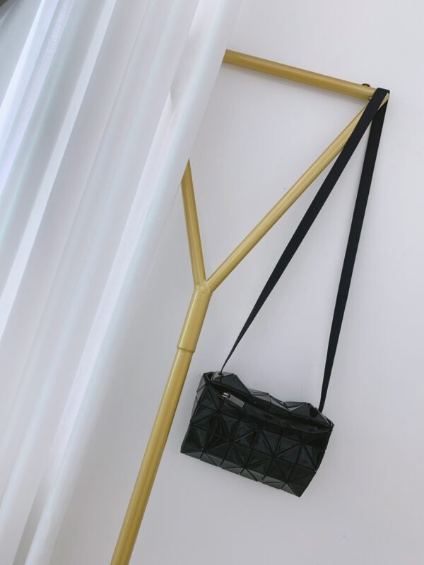 Cartons Box Crossbody Bag - 图片 2
