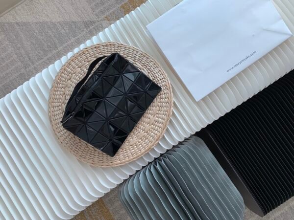 Cartons Box Crossbody Bag - 图片 6