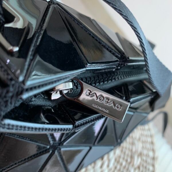 Cartons Box Crossbody Bag - 图片 4