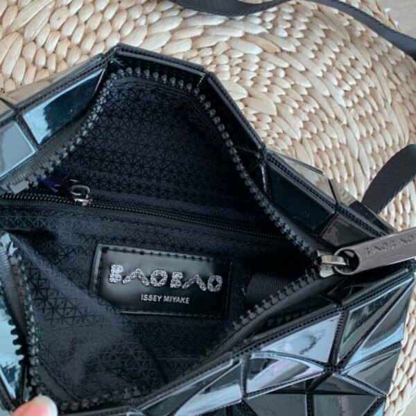 Cartons Box Crossbody Bag - 图片 3