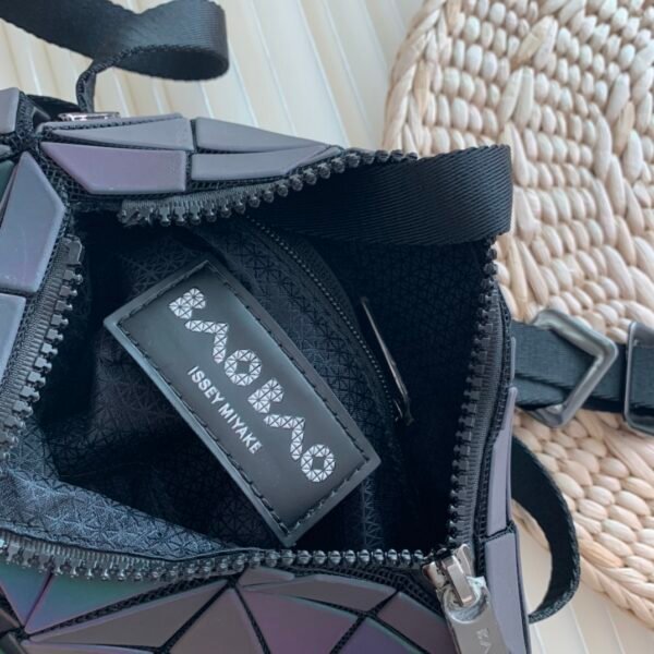 Cartons Box Crossbody Bag - 图片 3