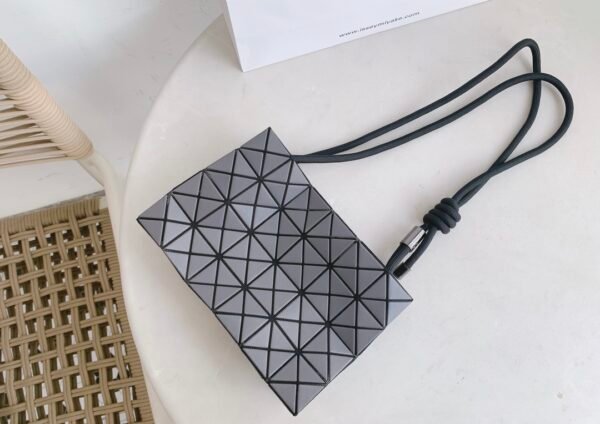 LOOP Series Issey Miyake｜Tofu Bun - 图片 7