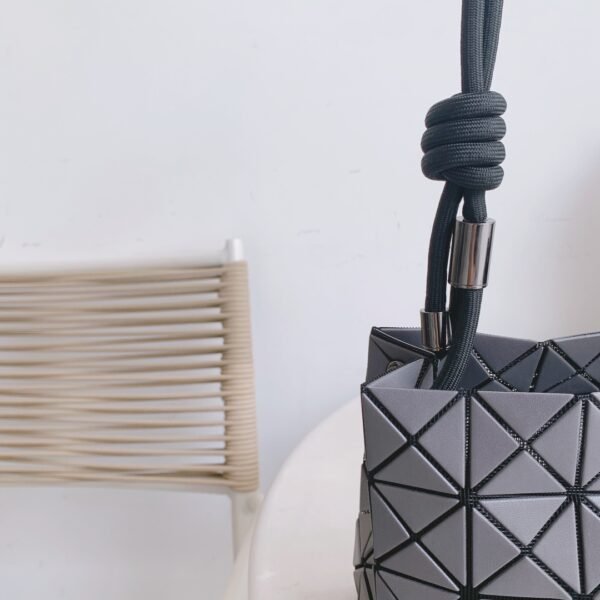LOOP Series Issey Miyake｜Tofu Bun - 图片 4