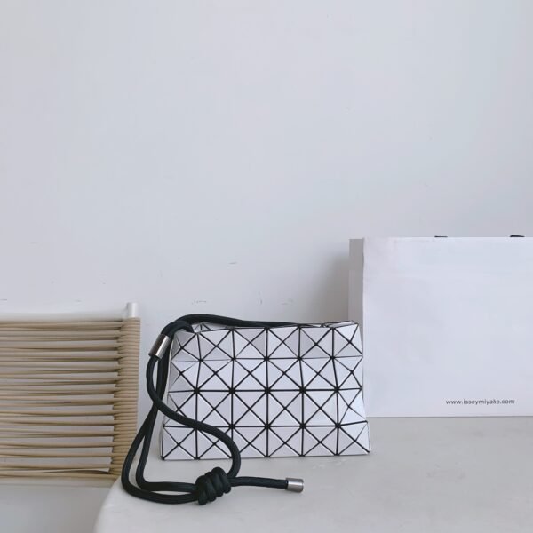 LOOP Series Issey Miyake｜Tofu Bun - 图片 8
