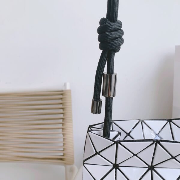 LOOP Series Issey Miyake｜Tofu Bun - 图片 4