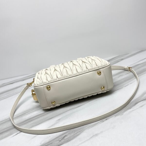 🍒M home😘 New product Large size BB124: MiuMiu new product too pretty bowling handbag - 图片 6