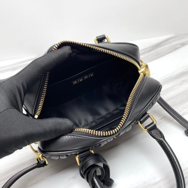 5BB123: M's new product too pretty bowling handbag - 图片 3
