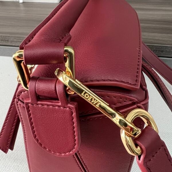 L⊚℮w℮🌟 🔥 (New Version) Embossed Logo Small Puzzle Handbag Arrived👏 - 图片 5