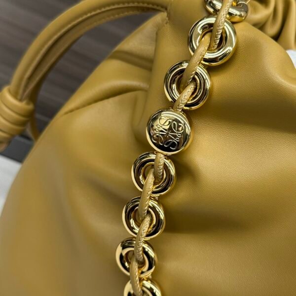 LO℮w℮🌟New large soft nappa leather Flamenco Purse lucky bag with pleated design! - 图片 5