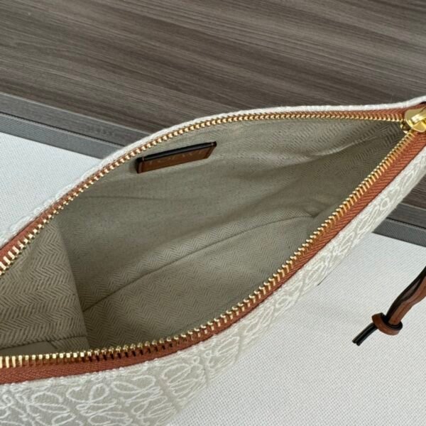 LO℮w℮🌟Jacquard canvas clutch bag for men and women👫 - 图片 4