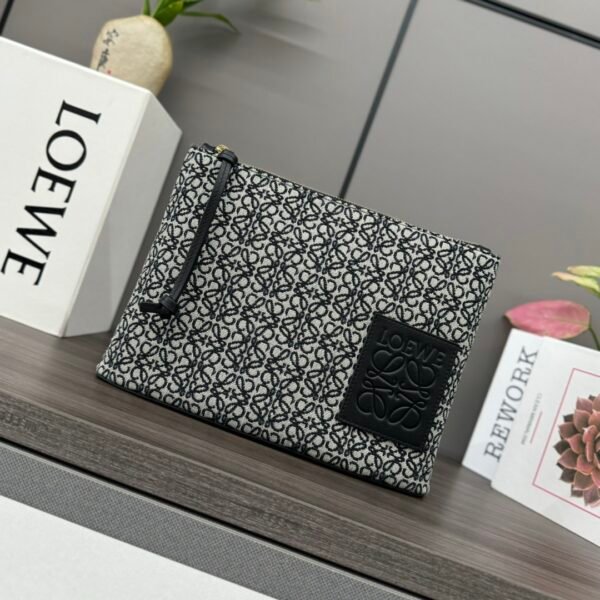 LO℮w℮🌟Jacquard canvas clutch bag for men and women👫