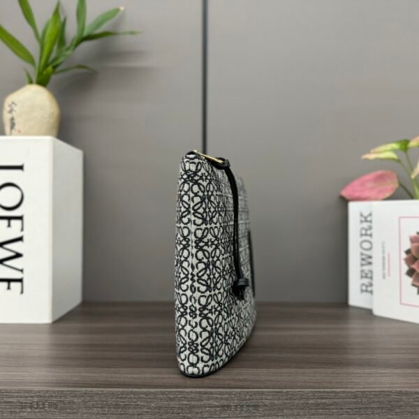 LO℮w℮🌟Jacquard canvas clutch bag for men and women👫 - 图片 2