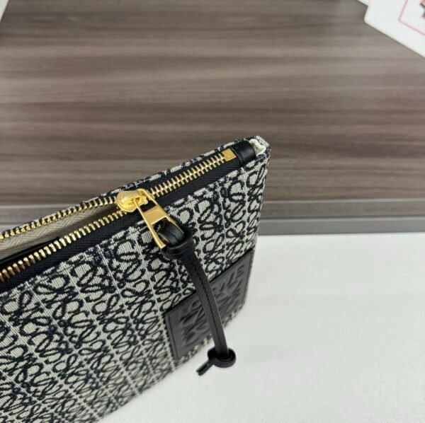 LO℮w℮🌟Jacquard canvas clutch bag for men and women👫 - 图片 5