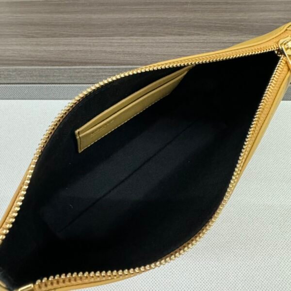 LO℮w℮🌟New Clutch Shiny Nappa Leather Knot T Shiny Nappa Leather Clutch - 图片 3