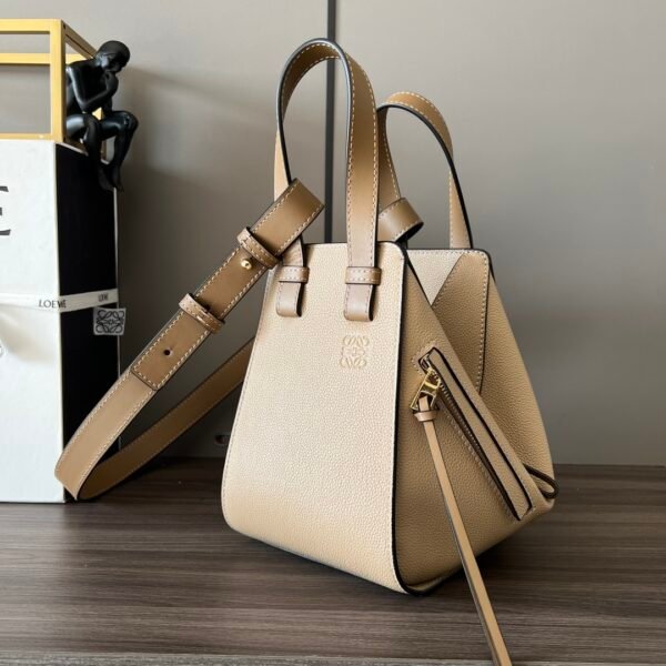 L⊚℮w℮🌟 🌟Soft Grained Cowhide Compact Hammock Bag (New Size)