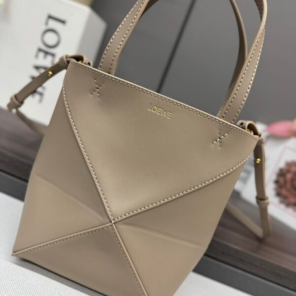 L⊚℮w℮New 🆕Mini shiny cow leather Puzzle Fold handbag - 图片 6