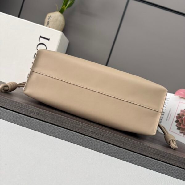 L⊚℮w℮🌟 New🆕Large Nappa leather Flamenco lucky bag🆕 - 图片 8