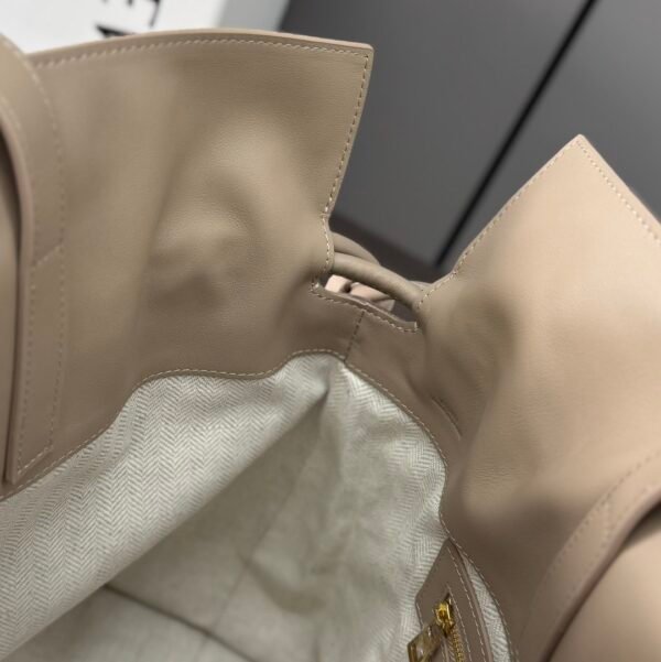 L⊚℮w℮🌟 New🆕Large Nappa leather Flamenco lucky bag🆕 - 图片 5