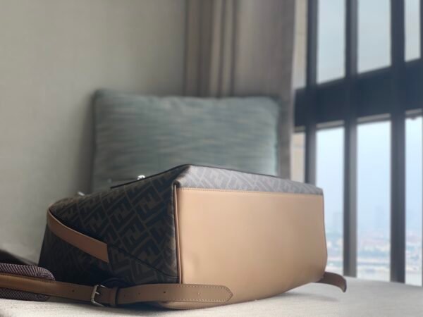 【Chiodo Diagonal】Canvas Medium Backpack F670 Brown - 图片 8