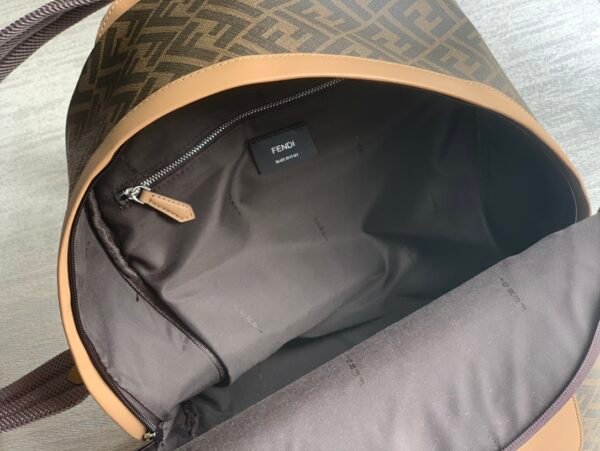 【Chiodo Diagonal】Canvas Medium Backpack F670 Brown - 图片 4