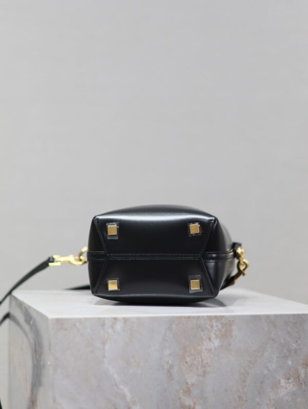 LE 37_Mini Bucket Bag The bucket bag that is popular in the fashion circle! - 图片 3