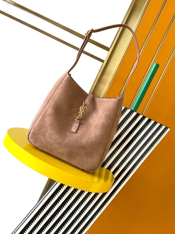 【Original leather】▪️ROSE▪️New autumn and winter models, the same Hobo as Korean stars!!