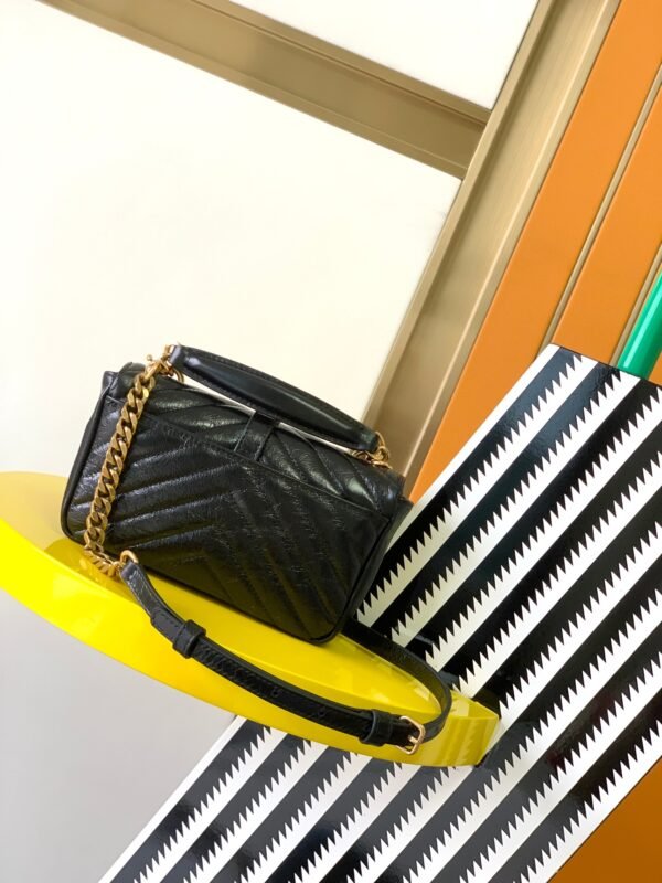 👄College shiny cracked mini messenger bag - 图片 9