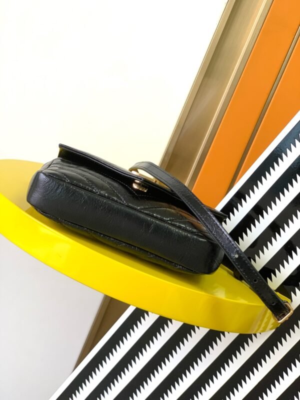 👄College shiny cracked mini messenger bag - 图片 8
