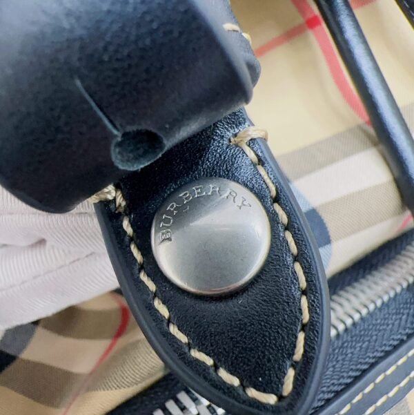 🎁【Medium】B's military backpack is based on the brand's classic military style bag - 图片 7