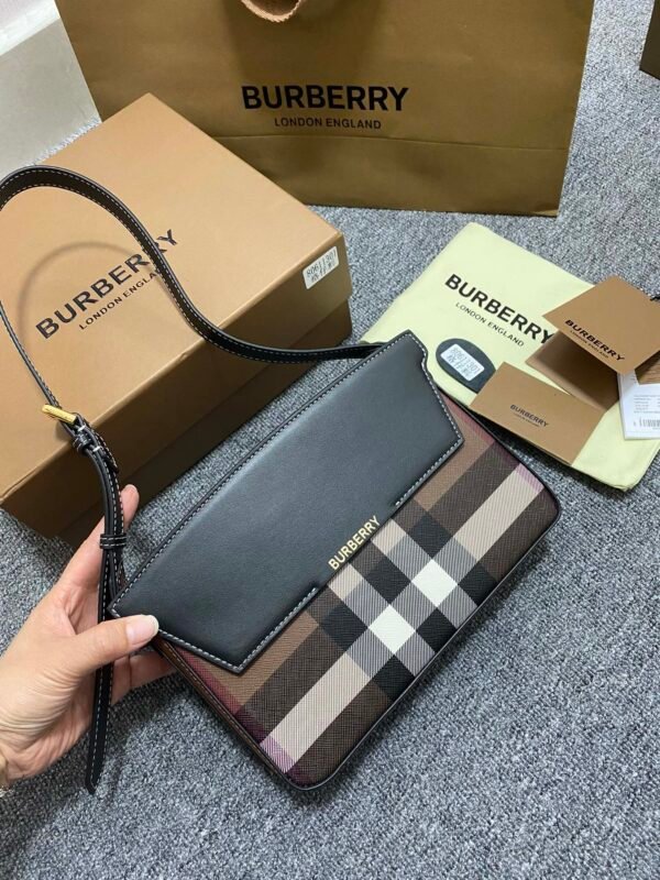 Update BBR's latest catwalk shoulder bag 💕 Made of selected soft leather. - 图片 2