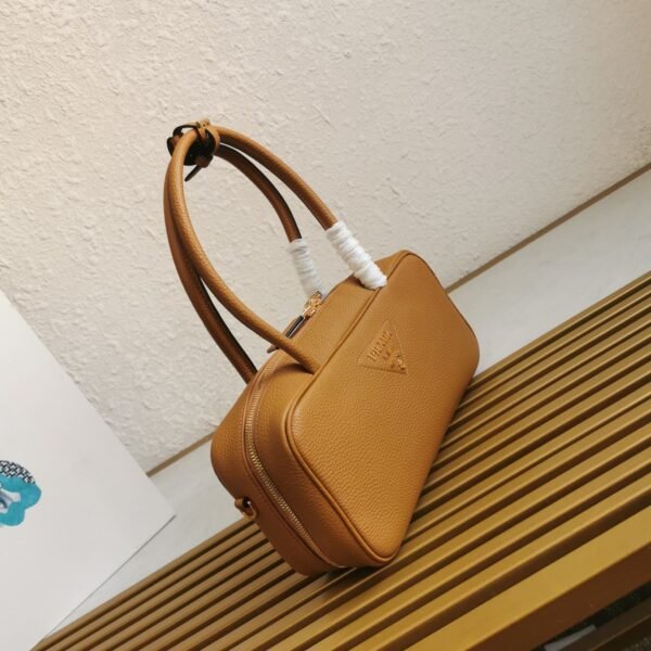[Top original] P's 🌹 new style 🔥 (1BB126 full leather) has arrived 🎉 long handle underarm handbag 🎉, zipper handbag 👏 - 图片 2