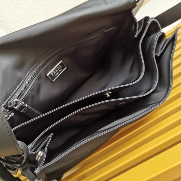 [Top original order] ✨New product launch✨Hot messenger bag 1BD255 small - 图片 3