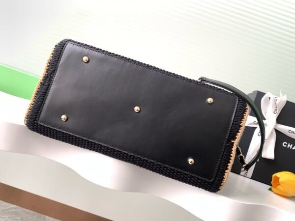 Woven CHANEL beach bag | romantic summer atmosphere - 图片 7