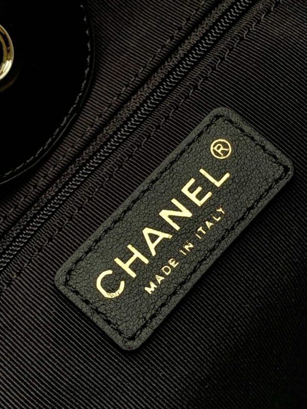Woven CHANEL beach bag | romantic summer atmosphere - 图片 3