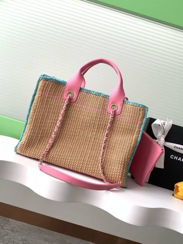 Woven CHANEL beach bag | romantic summer atmosphere - 图片 9