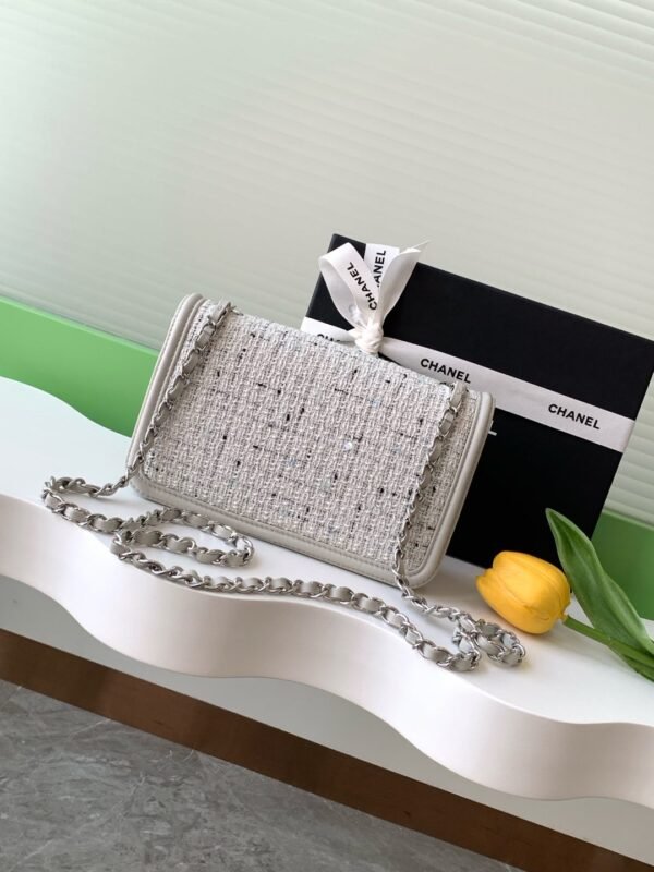 The 25c light grey leather and cloth look more and more refined! - 图片 9