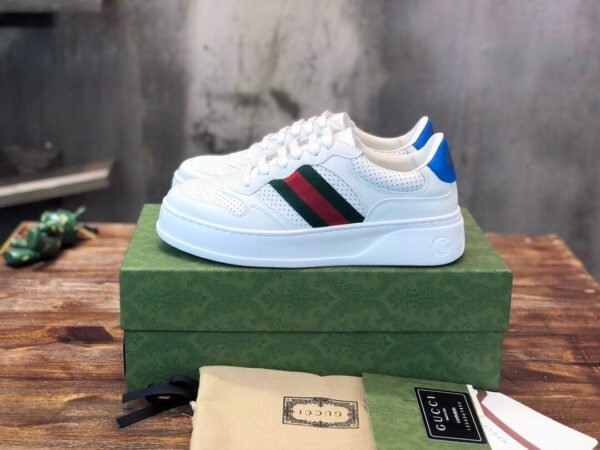 Upgraded version 35-45 couple style Gucci latest men's and women's casual biscuit shoes