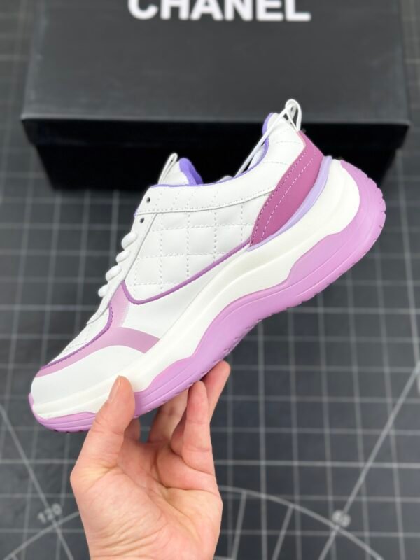 CHANEL 2025 Spring New Genuine Leather Lightweight All-match Leisure Sports White Shoes Exclusive Debut - 图片 9