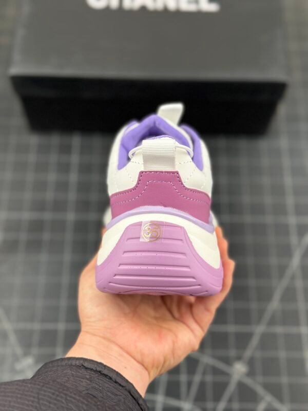 CHANEL 2025 Spring New Genuine Leather Lightweight All-match Leisure Sports White Shoes Exclusive Debut - 图片 8