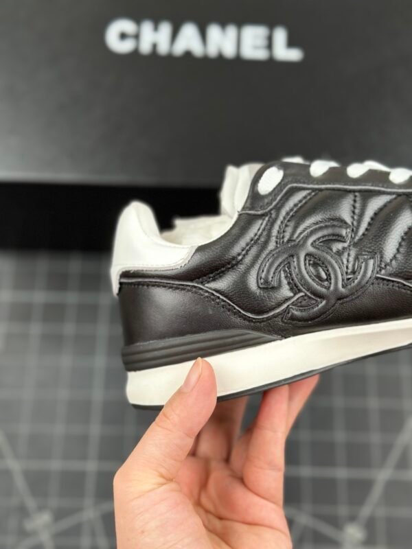 Chanel 24a Dexter Shoes Flat Lace-up Round Toe Diamond Style - 图片 7