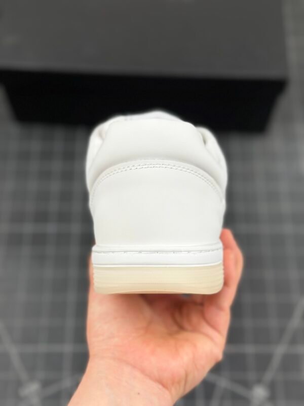 Chanel 24SS latest model full leather panda color White shoes Casual sneakers Skateboard shoes - 图片 8