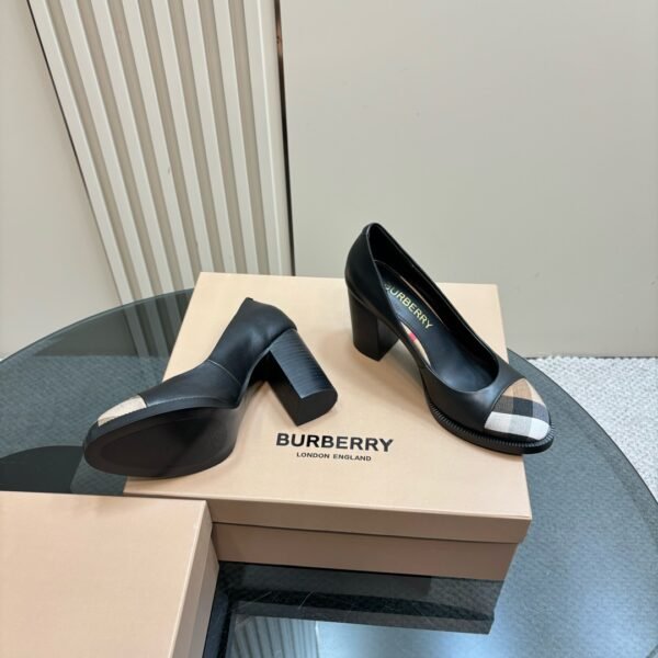 Burberry 2025 Spring and Summer latest exclusive retro elegant intellectual style high heels - 图片 2