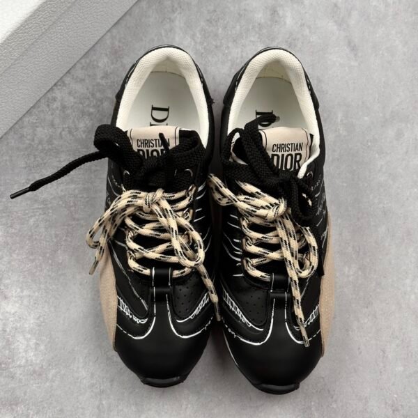 Dior sketch Dior spring and summer catwalk graffiti sketch German training shoes Forrest Gump shoes - 图片 2