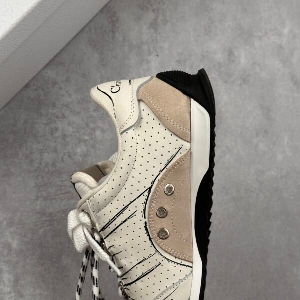 Dior sketch Dior spring and summer catwalk graffiti sketch German training shoes Forrest Gump shoes - 图片 5